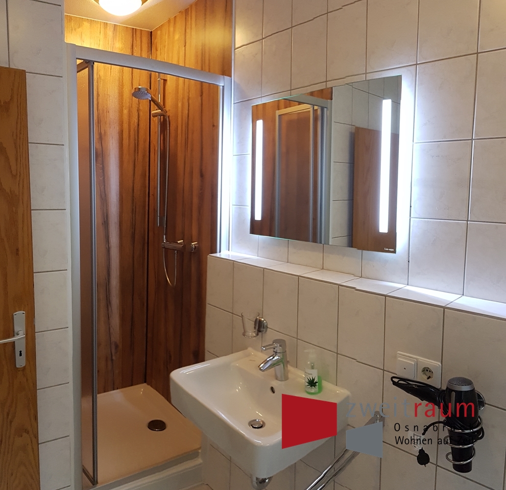 Sutthausen, Geschmackvoll eingerichtetes Zimmer in einer Hotel ähnlichen Anlage. - Photo 4